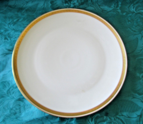 Plat gâteaux porcelaine - a,