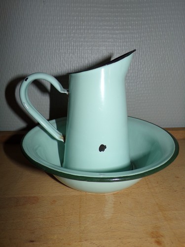 Broc emaille avec - broc, de