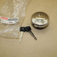 BOUCHON DE RESERVOIR + CLES