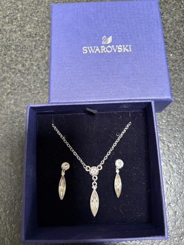 Parure collier boucles - collier,