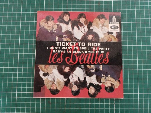 45t the beatles ticket - -,