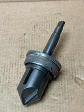 Fraise à chanfreiner à lame