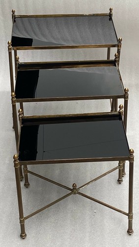 1970 série 3 tables - série,