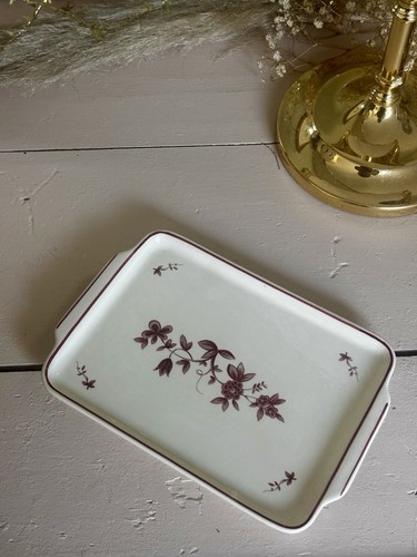 Adorable petit plateau - , de