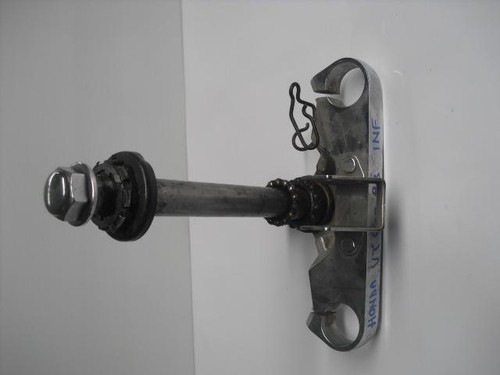 Plaque inférieure fourche