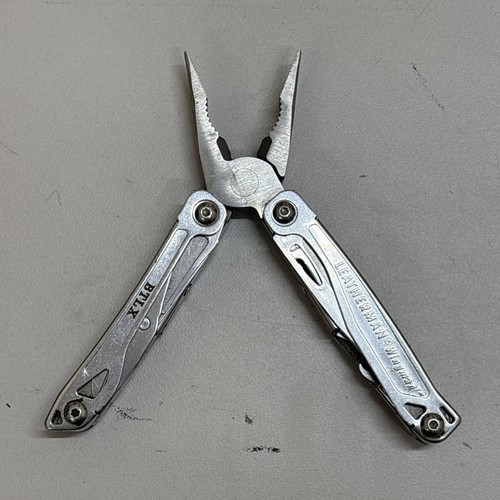 Leatherman wingman multitool - leatherman,
