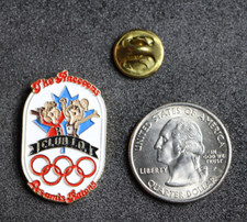 Olympic Games The Raccoons Les amis Ratons Club J.O. Pin