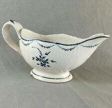 TRÈS BELLE SAUCIÈRE EN