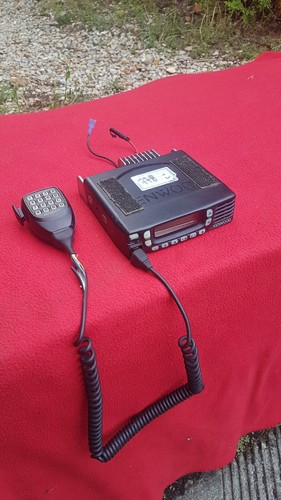 Kenwood uhf transceiver - cb,
