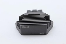 Régulateur HONDA CBR 1000 F