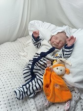 Adorable bébé Reborn Lourd