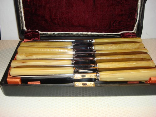 Coffret couteaux a - de,