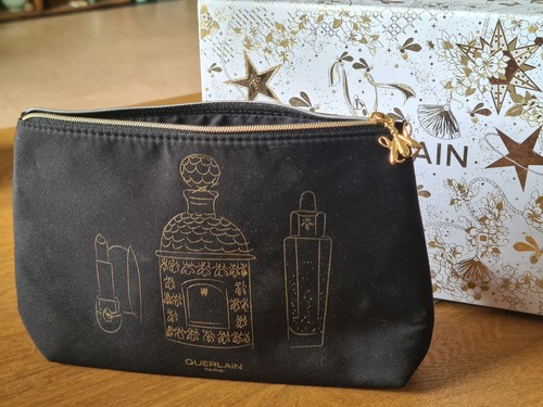 Superbe grande trousse - grande,