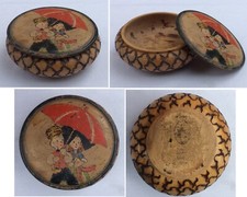 BOITE EN BOIS - BONBONNIERE -