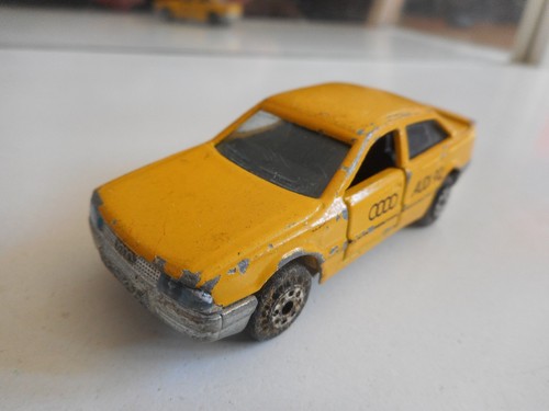 Majorette audi jaune - 90,