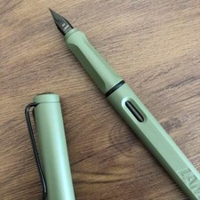 Stylo plume LAMY Safari