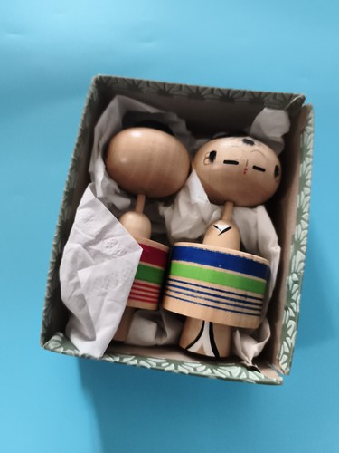 Poupées kokeshi anciennes