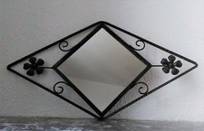 Ancien miroir en fer forgé