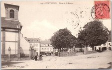 22 PONTRIEUX - place de la pompe