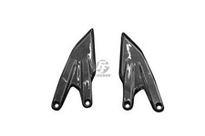 Platines repose-pieds Carbone