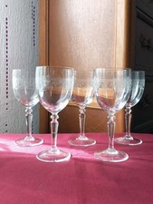 5 verres a vin rouge en