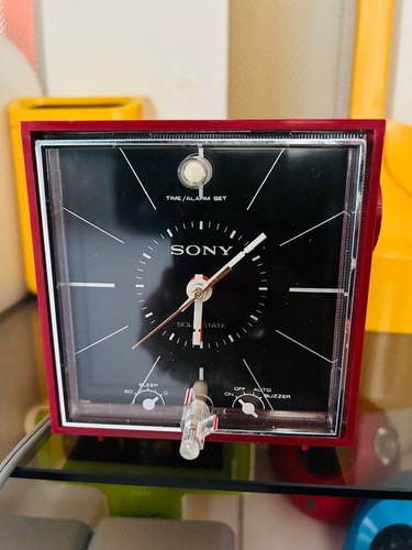 Sony clock radio - clock,