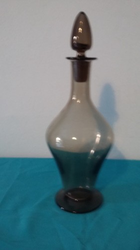 Ancienne carafe verre marron - ancienne,
