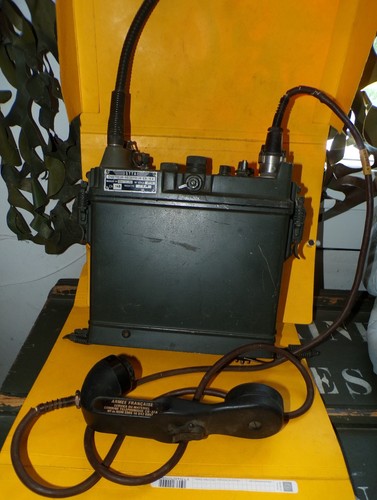 émetteur récepteur er79a - Émetteur-récepteur,