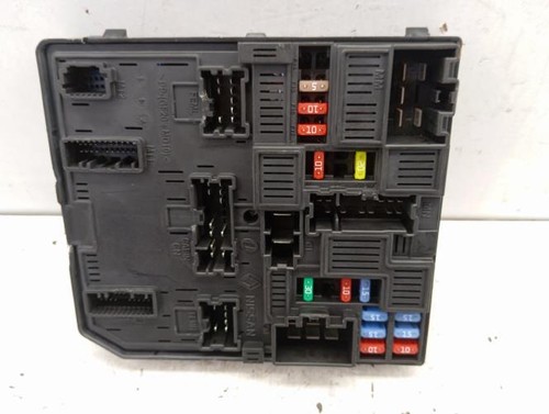 Porte fusible nissan pulsar - porte,
