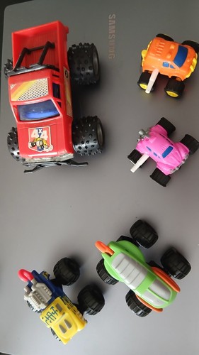 Lot monster trucks - monster,