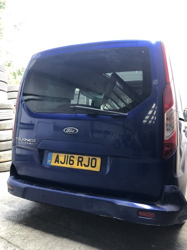 Ford tourneo connect grand - ford,