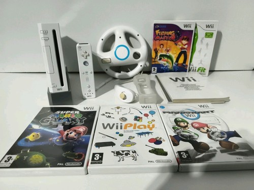 Nintendo wii console mario - nintendo,
