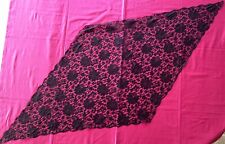 Mantille ancienne en dentelle