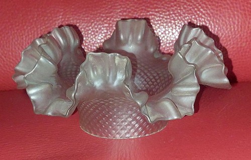 Tulipe pour lampes petrole - pour, a