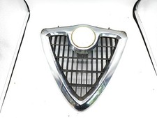 Grille de radiateur centrale