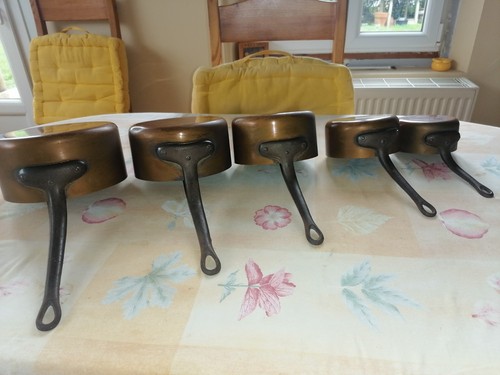 Lot casseroles cuivre - 5,