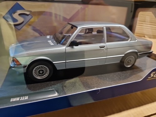 Bmw e21 323i - 1980, gris