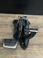 2Q1723058C Pédale De Frein