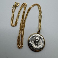 Pendentif Et Chaîne