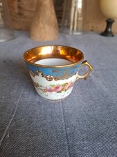 Tasse En  Porcelaine Manufacture Paris Non Sèvres Décor Floral Polychrome D'Or
