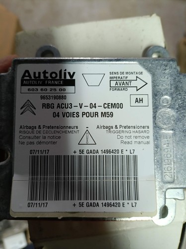 Boîtier calculateur airbag - calculateur,