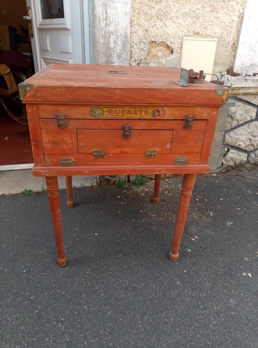 Couveuse ancienne buckeye - ancienne,