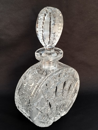 Carafe cristal taillé - carafe,