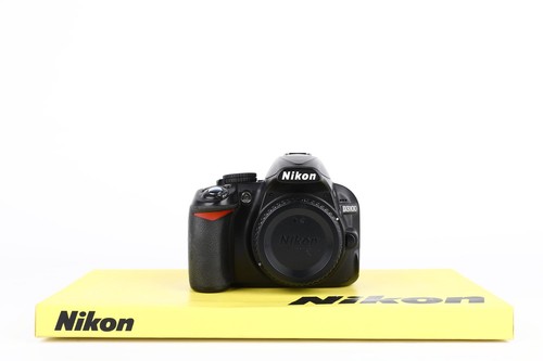 Nikon d3100 ans de - +, 2