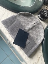 Bonnet Lv Gris