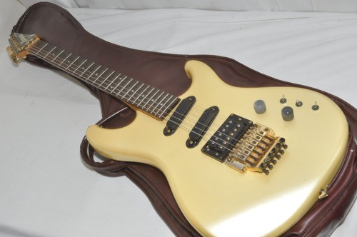 Guitare électrique ibanez - guitare,