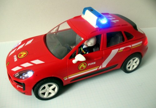 Playmobil réf 70277 porsche - -,