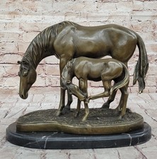 Sculpture En Bronze Fait Main Sur Socle En Marbre Cheval Pur Sang Jument