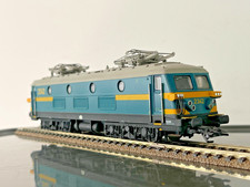 LIMA 208185 - SNCB - SERIE 23 - 2342 - ANALOGIQUE - 3 RAILS - H0  (AR-384)
