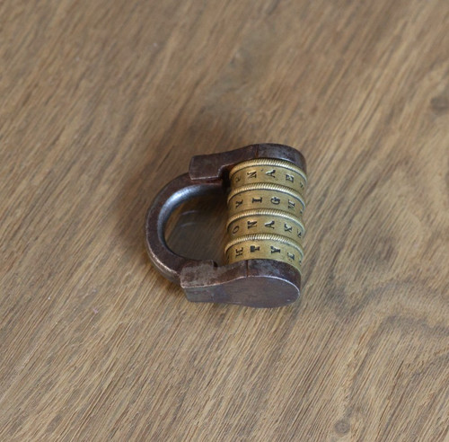 Rare ancien cadenas - , à